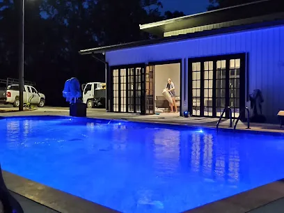 Logo of Southern Reflection Pool & Outdoor Living LLC